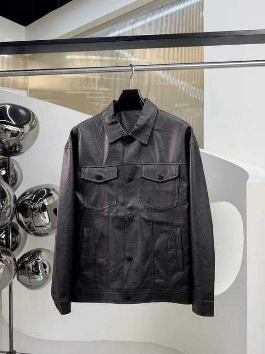 Picture of Louis Vuitton Jackets _SKULVM-3XLxetr1131910